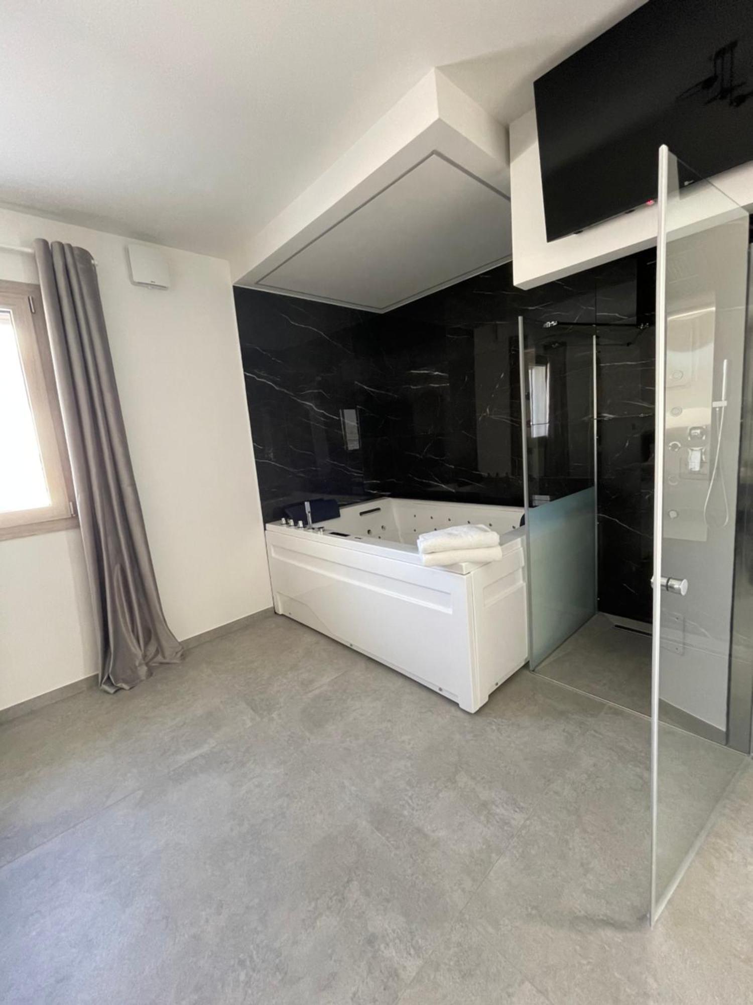 B&B Casa Giulivo Pantanagianni Torre Santa Sabina Bagian luar foto